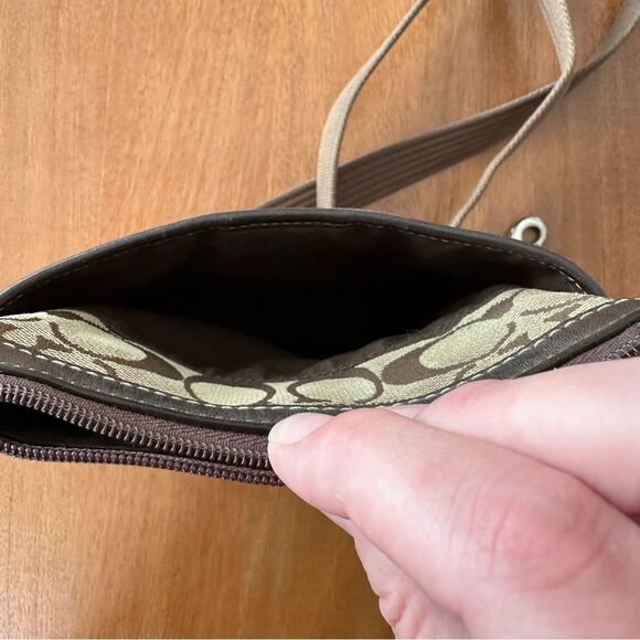 Coach Signature C Swingback Brown and Tan Leather Trim Cross Body Bag - Picture 6 of 8